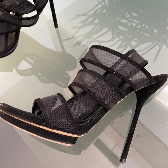Gorgeous Gucci heel black 40 - Picture 2 of 5